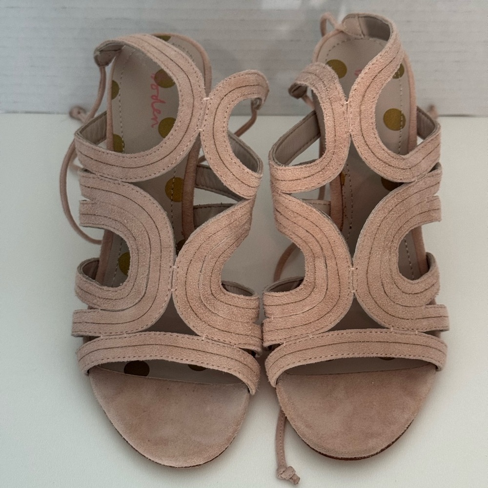 Boden Cut Out ankle tie heels size 37 (size 6.5 see Boden size chart)Nude Beige